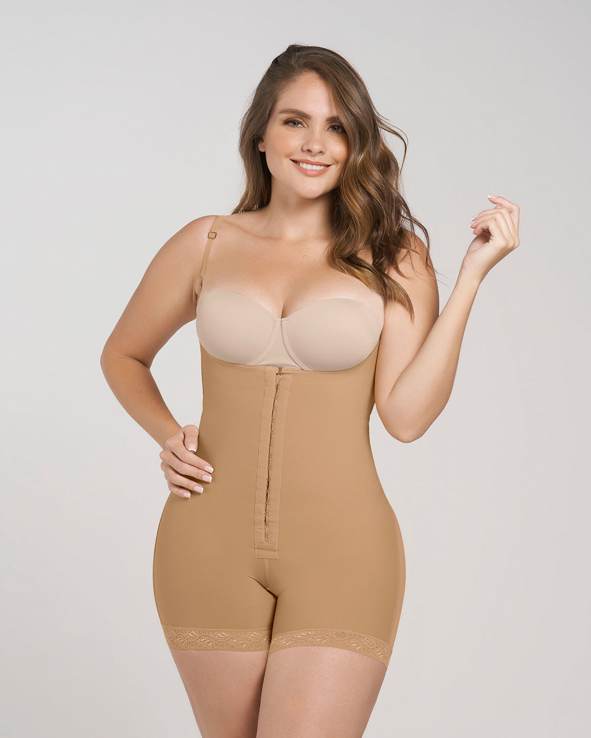 Body pecho libre de control fuerte levanta glúteos#color_880-beige