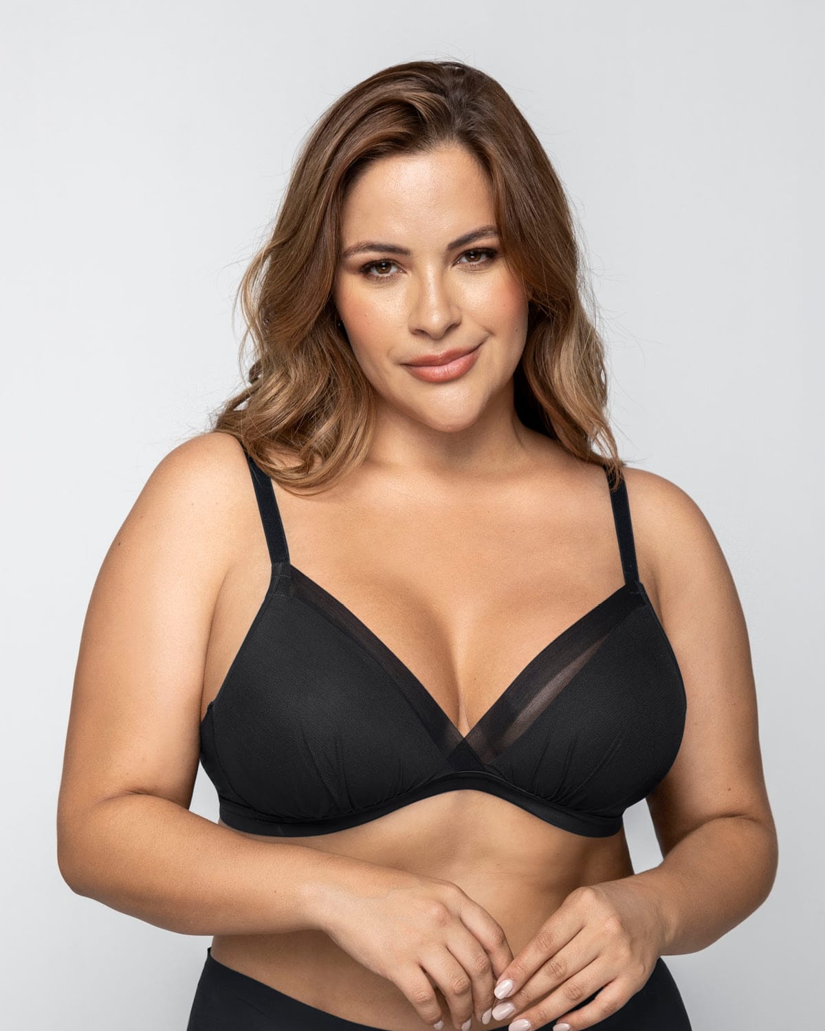 Sujetador ultraliviano sin aro con copas en espuma y tul sexy fresh bra#color_700-negro