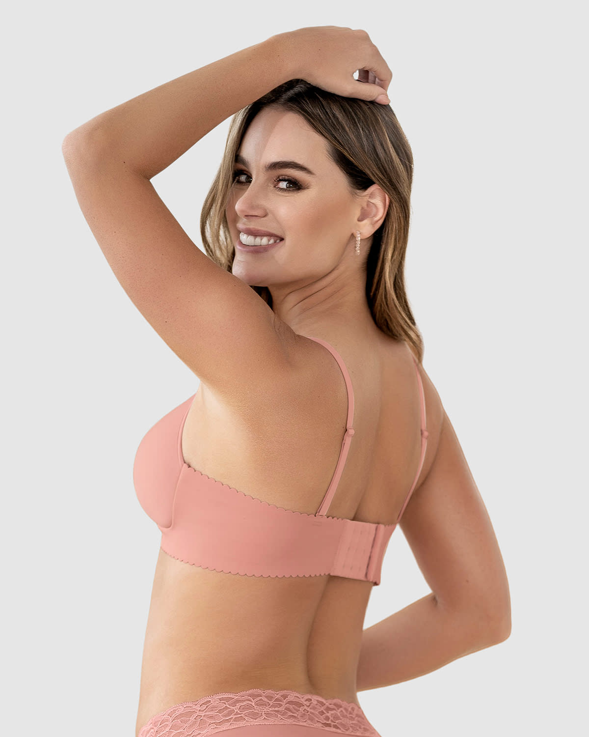 Sujetador de escote profundo con relleno suave sin aro perfect comfort bra#color_319-rosado