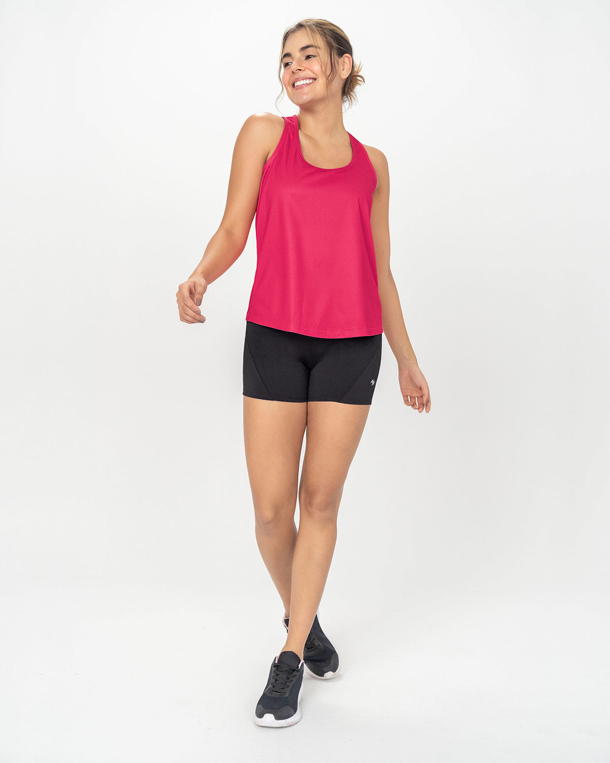 Camiseta deportiva de secado rápido y silueta semiajustada para mujer#color_351-fucsia