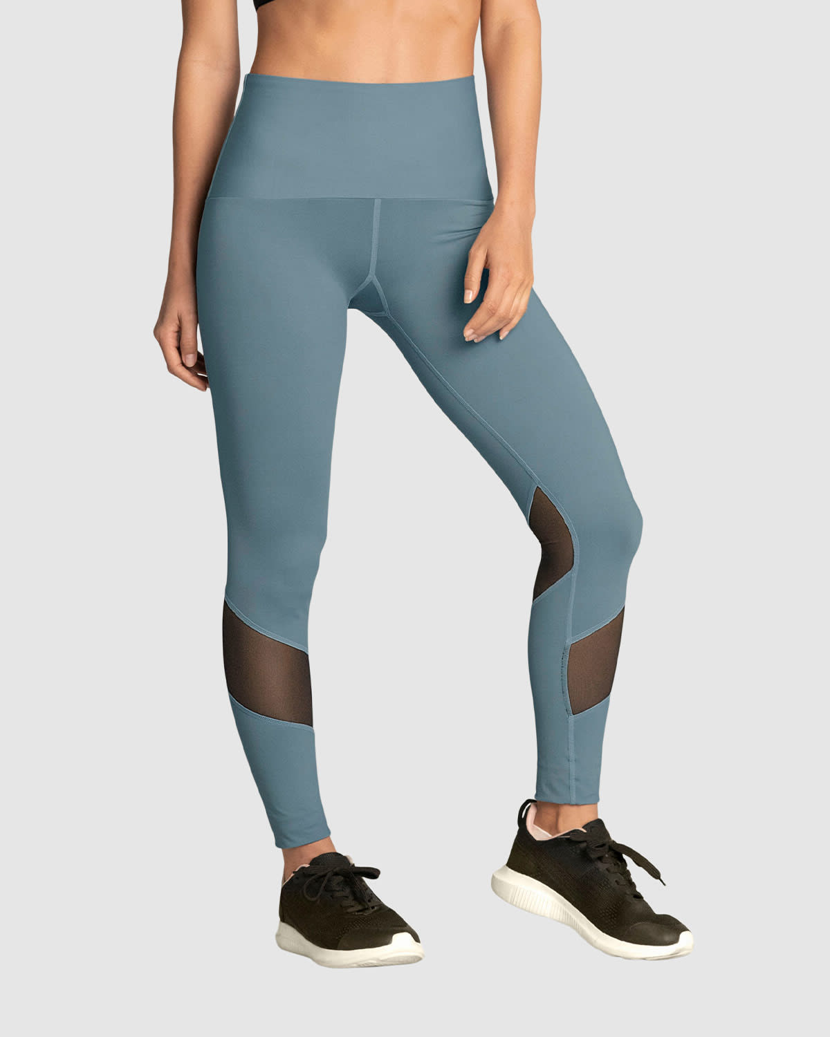 Legging de control con transparencias y tecnología copper#color_544-azul-medio