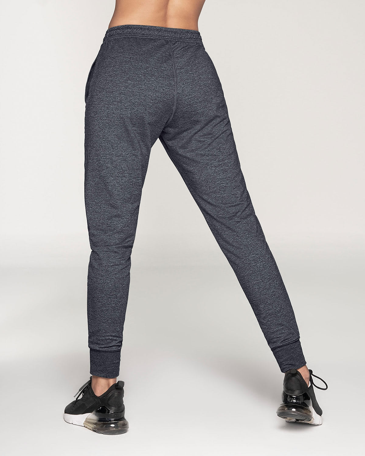 Jogger deportivo de silueta amplia con bolsillos#color_727-gris-oscuro