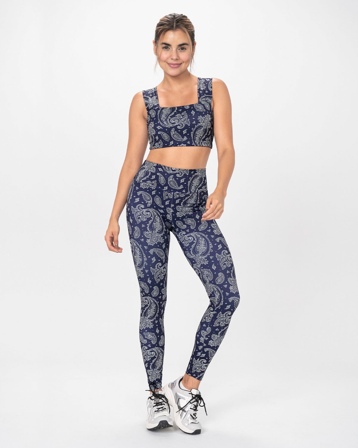 Legging de tiro alto control en abdomen y muslos en material pet reciclado#color_838-estampado-arabescos